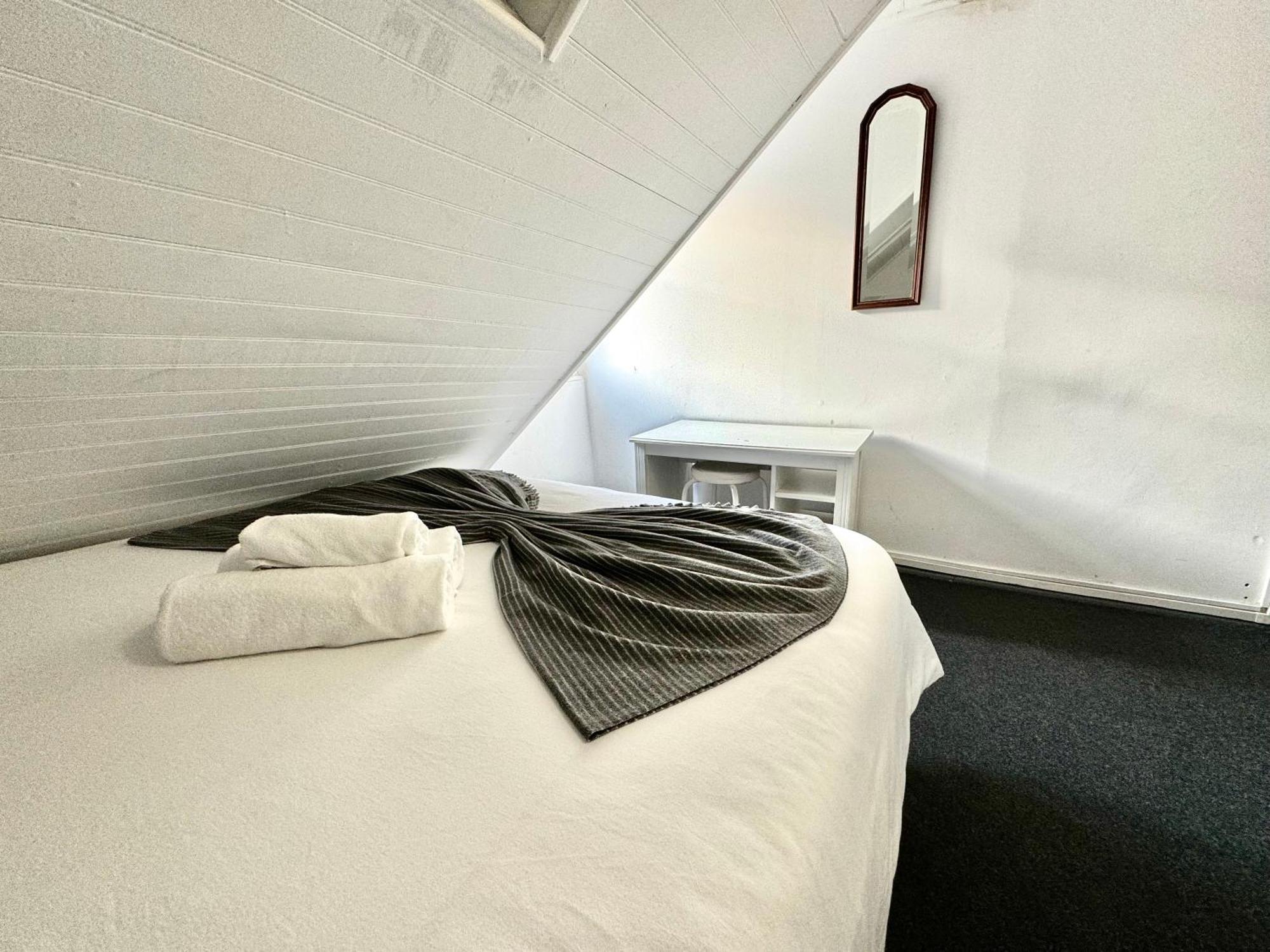 Low Cost Arroios Rooms Lisbon Exterior photo