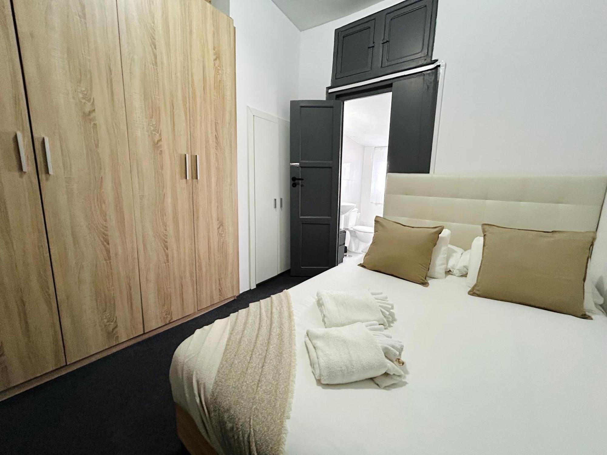Low Cost Arroios Rooms Lisbon Exterior photo
