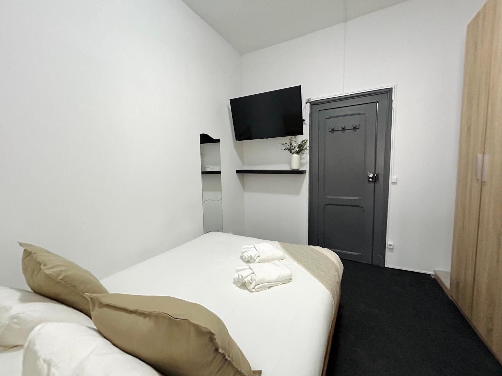Low Cost Arroios Rooms Lisbon Exterior photo
