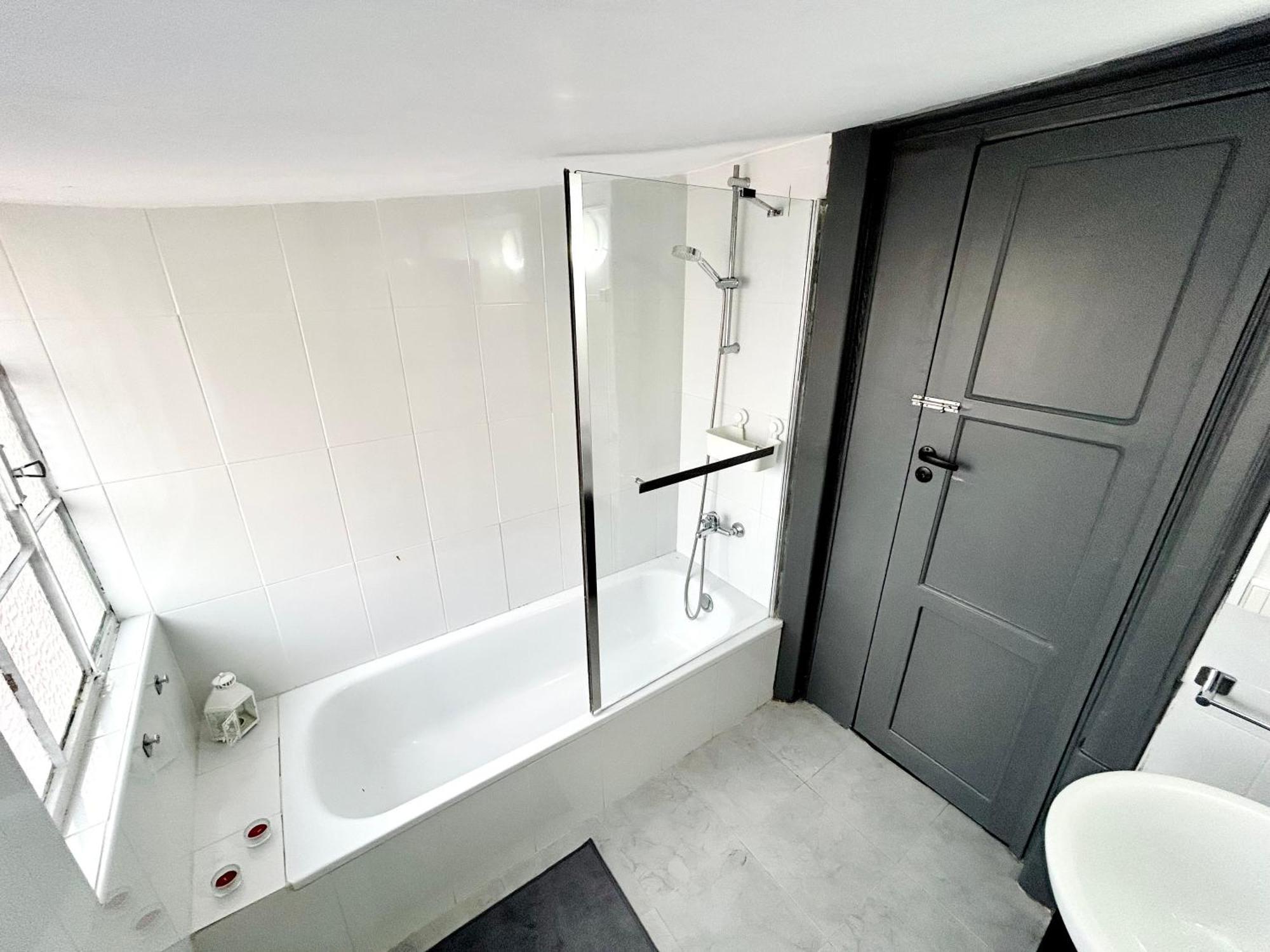 Low Cost Arroios Rooms Lisbon Exterior photo